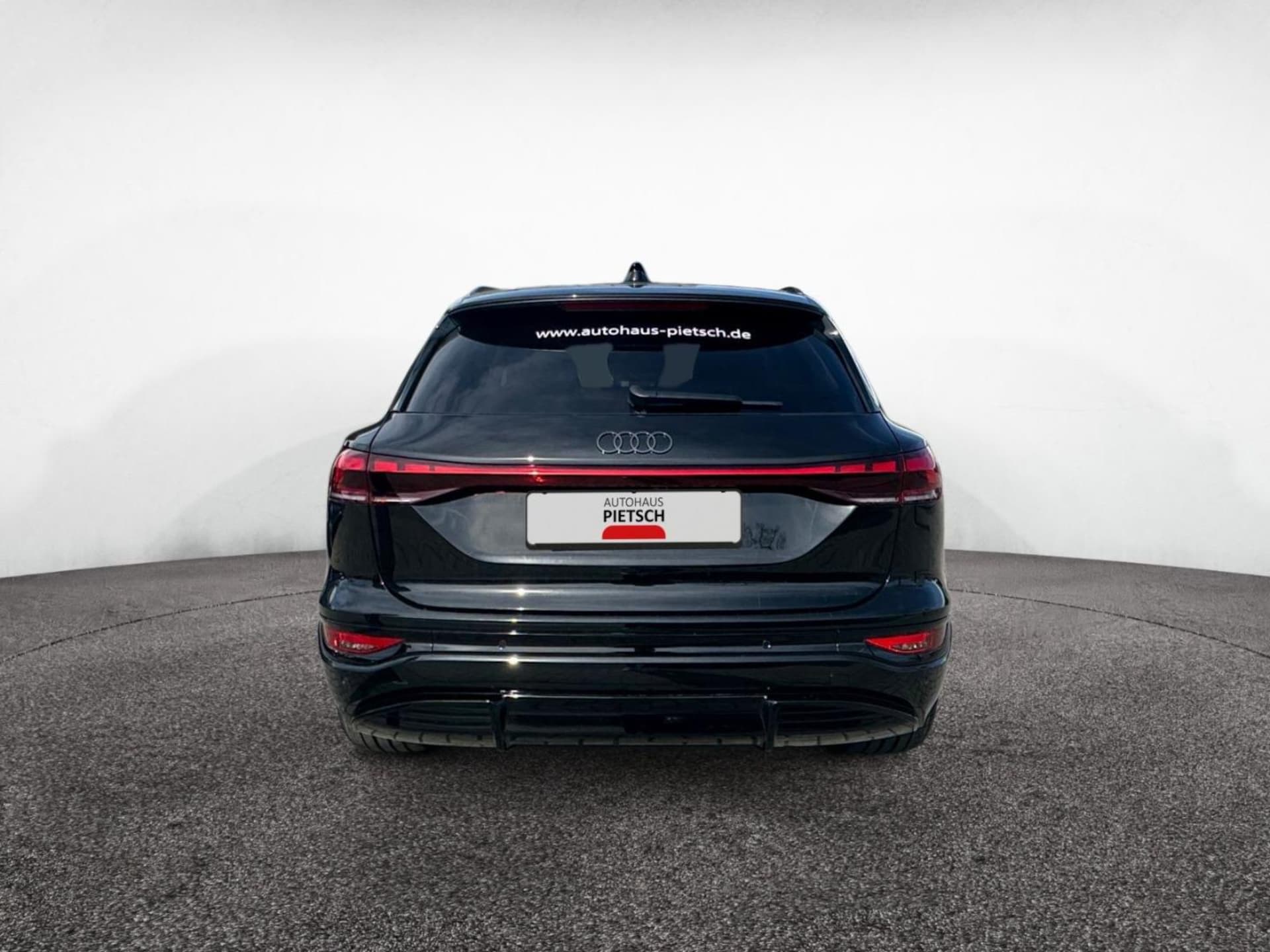 Audi Q6 SUV e-tron