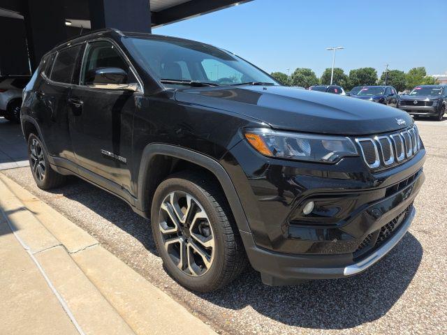 2022 Jeep Compass Limited 4X4's photo