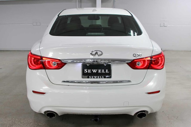 2015 Infiniti Q50