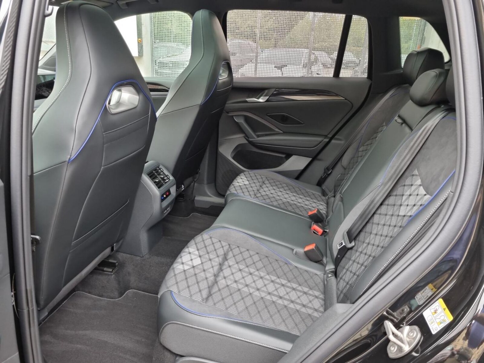 Volkswagen Tiguan – Bild 14