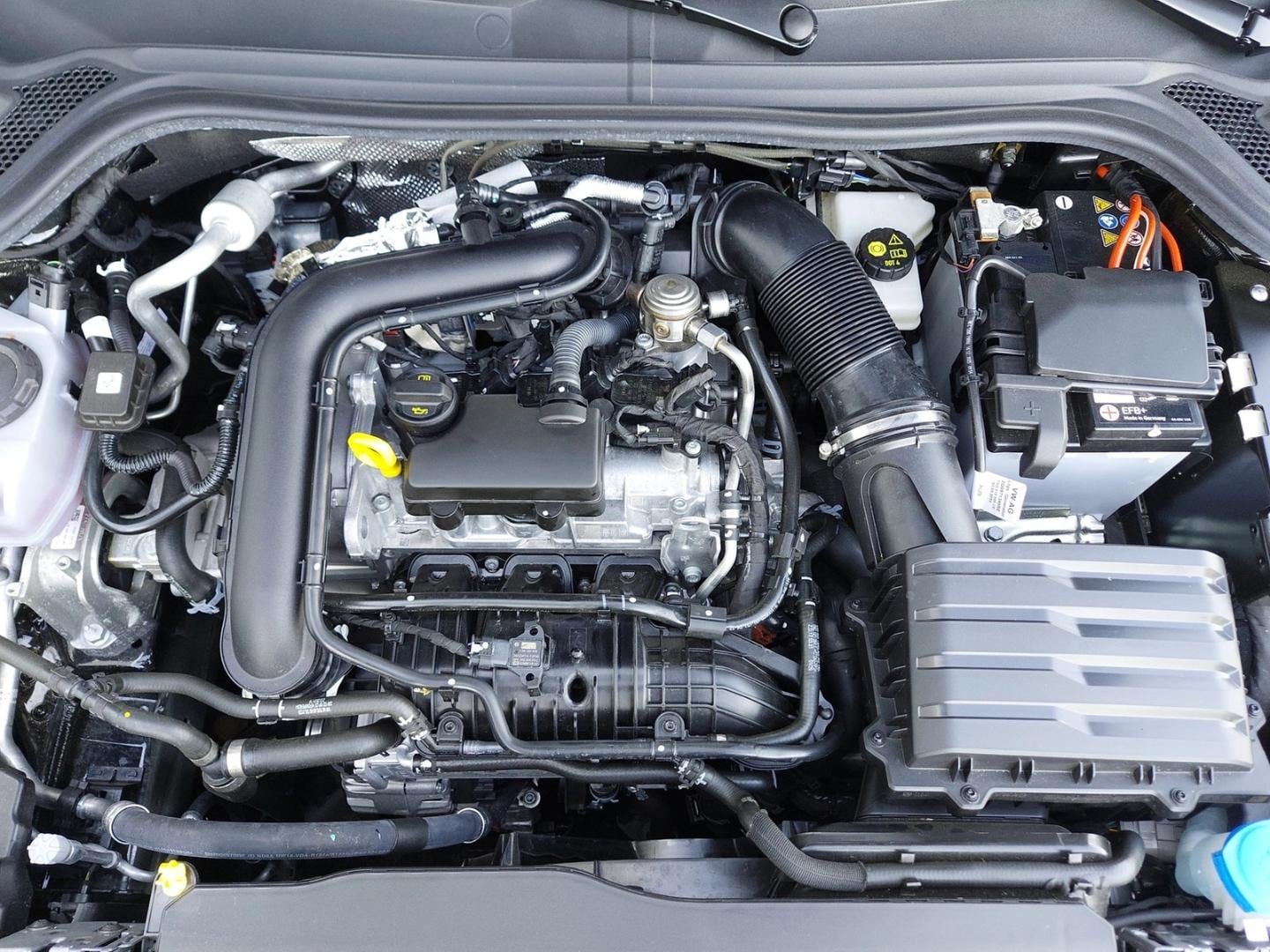 Bild über Audi A1 Sportback advanced 25 TFSI Schaltgetriebe - für weitere Informationen kontaktieren Sie den Audi Partner