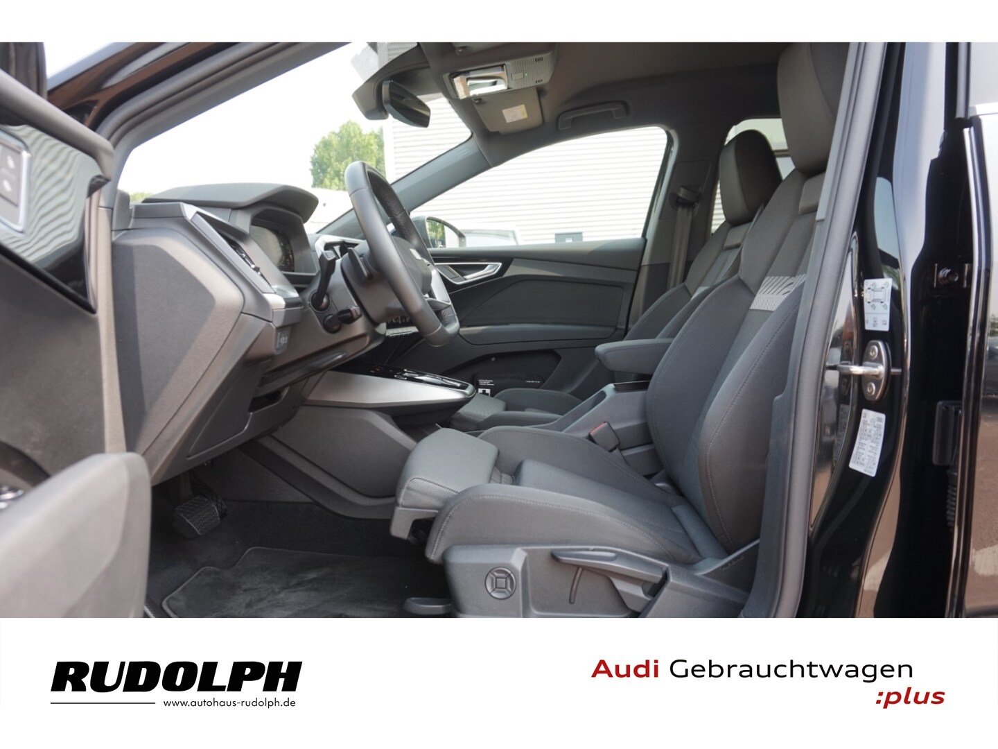 Image about Audi Q4 Sportback e-tron 35 e-tron