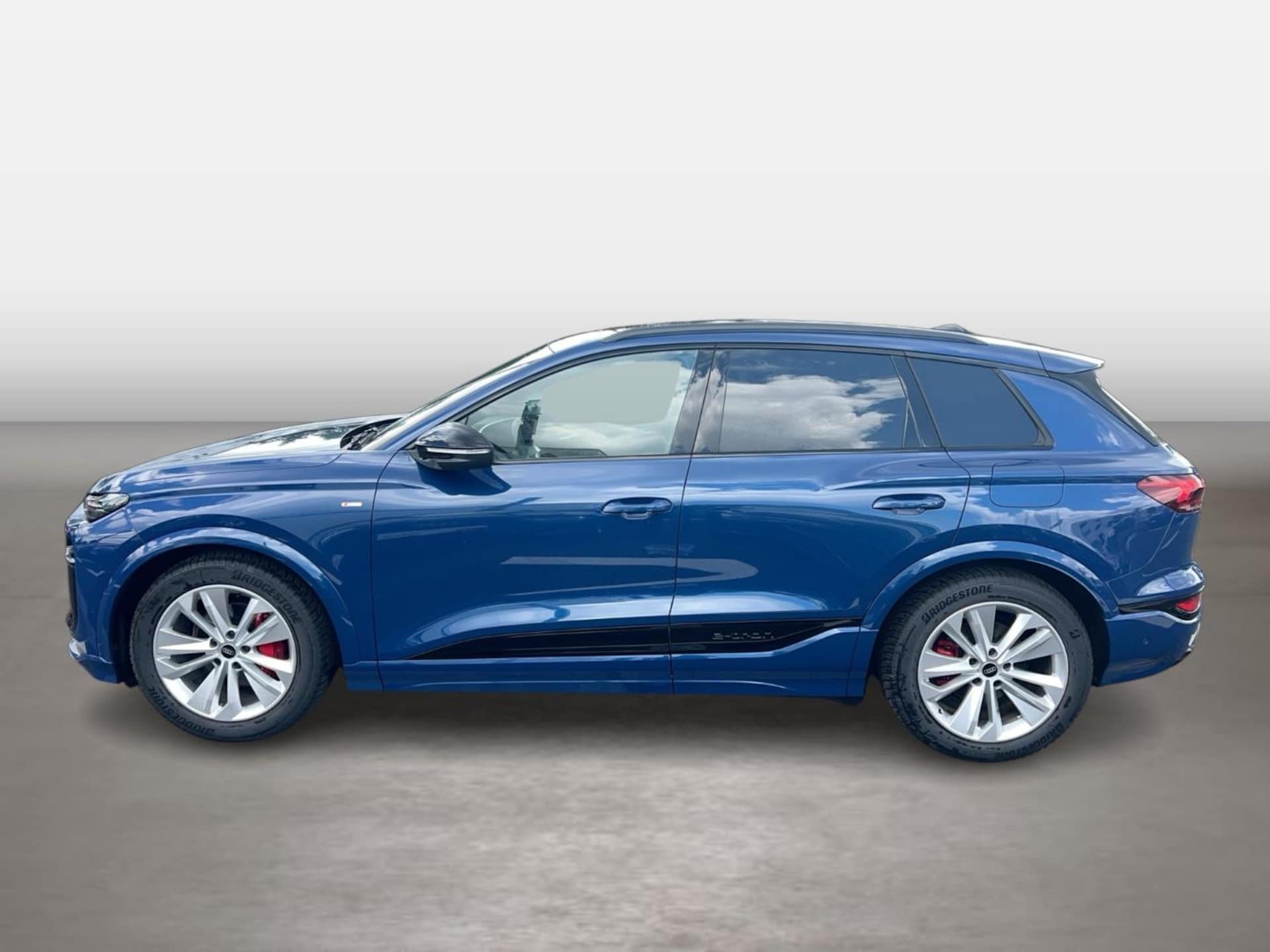 Audi Q6 SUV e-tron