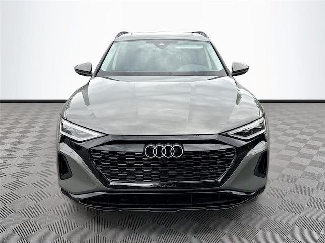 2024 Audi Q8 e-tron