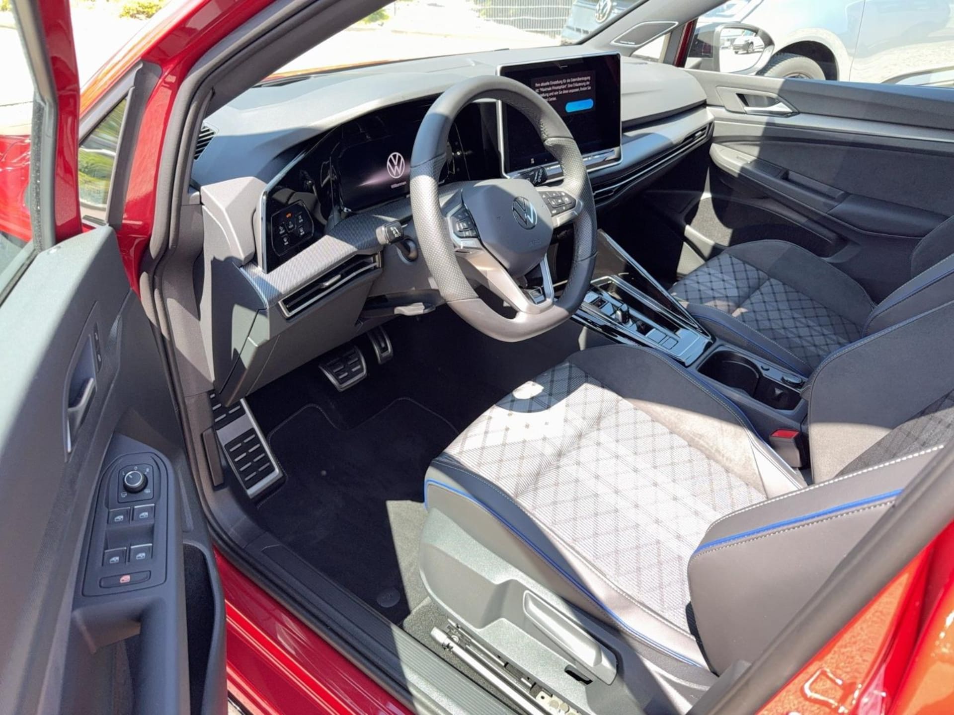 Volkswagen Golf R-Line