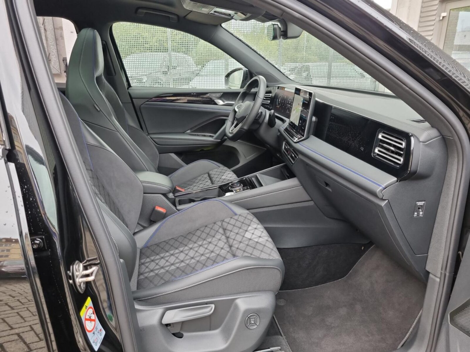 Volkswagen Tiguan – Bild 15