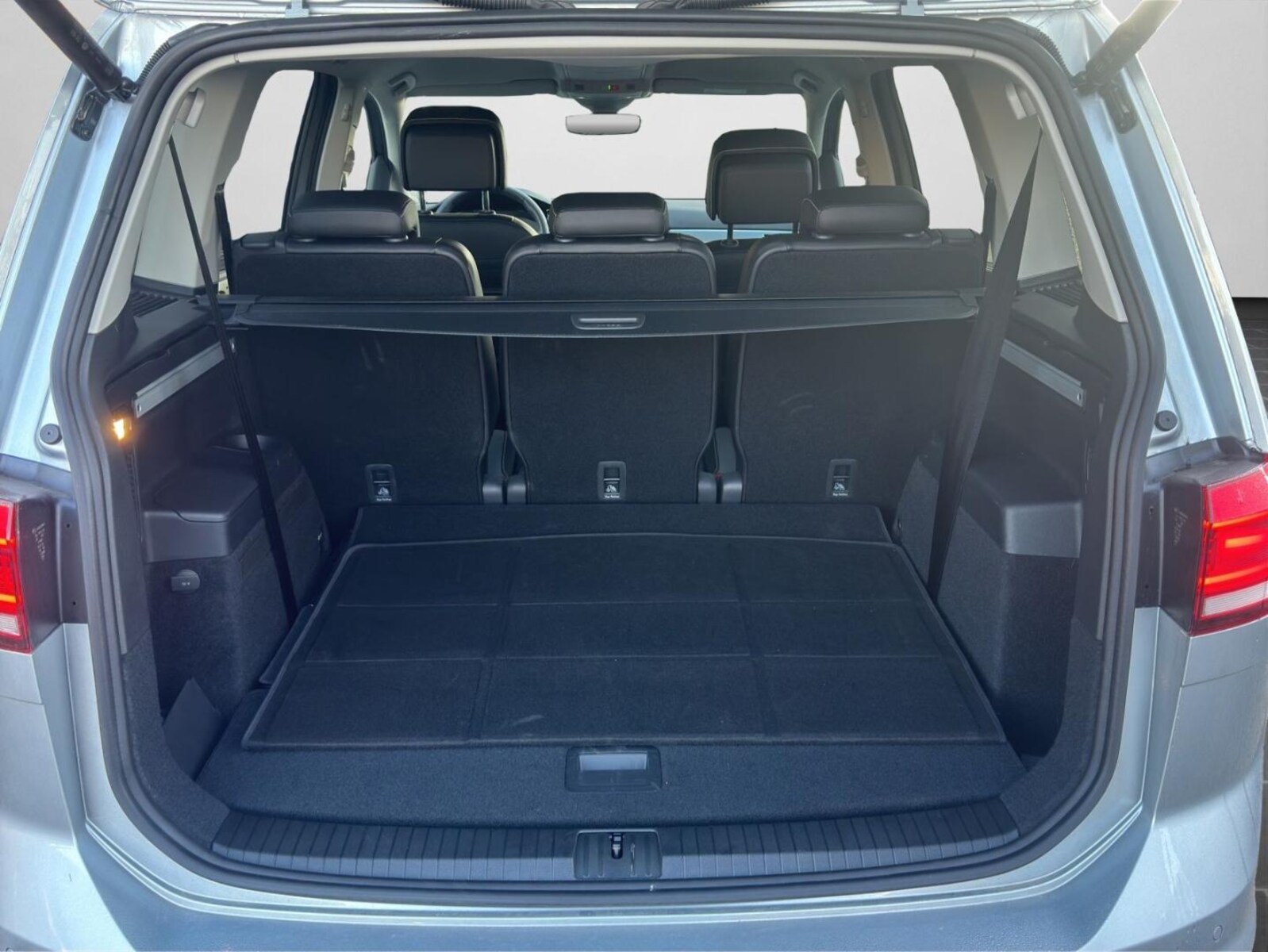 Volkswagen Touran – Bild 15