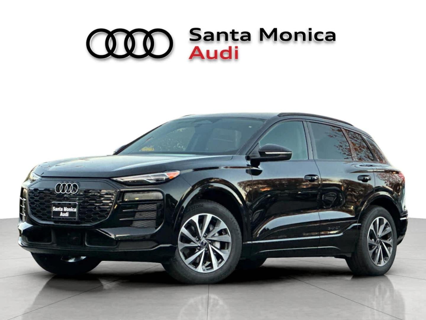 2025 Audi Q6 e-tron Premium quattro's photo