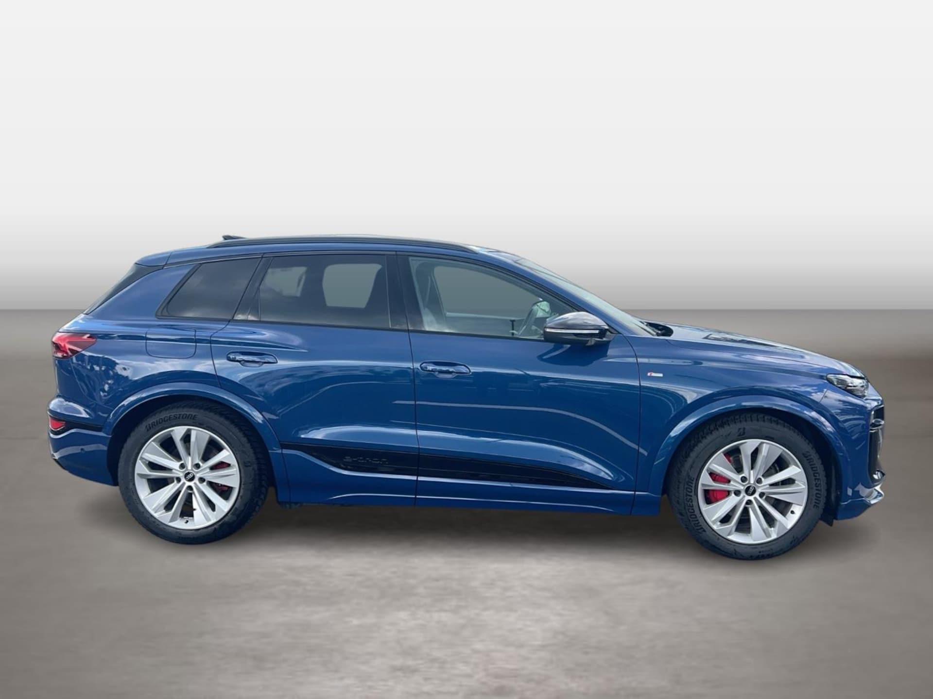 Audi Q6 SUV e-tron