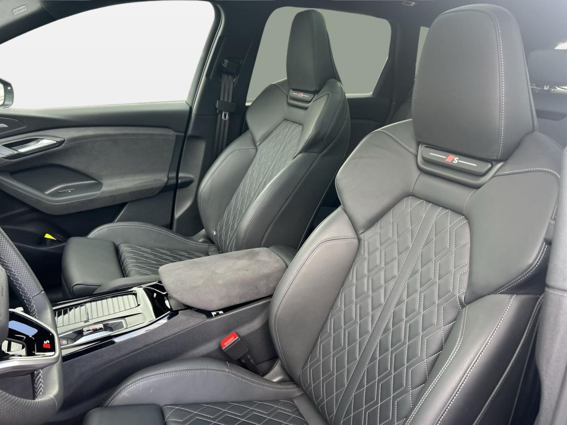 Audi Q6 SUV e-tron