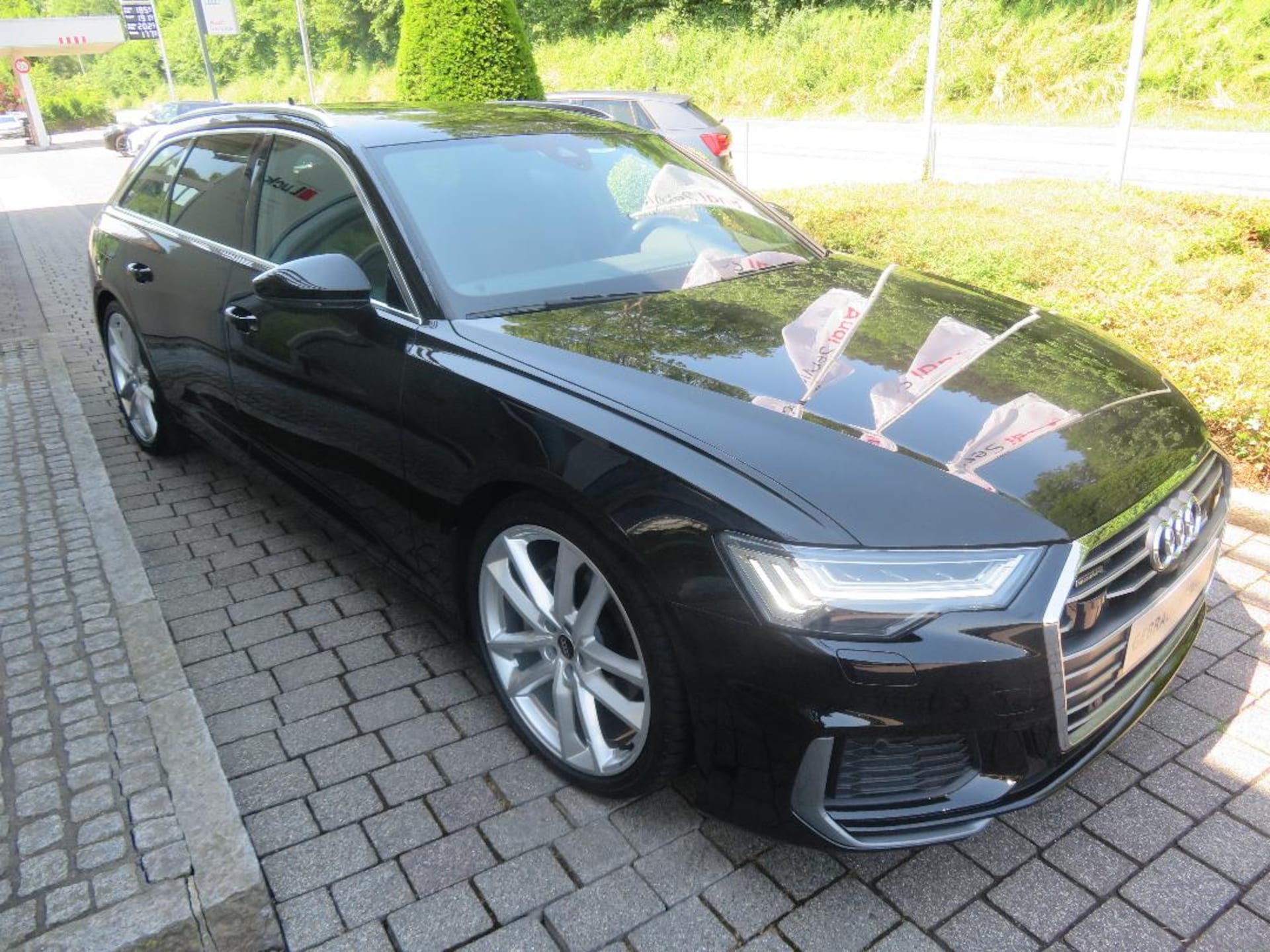 Audi A6 Avant S line