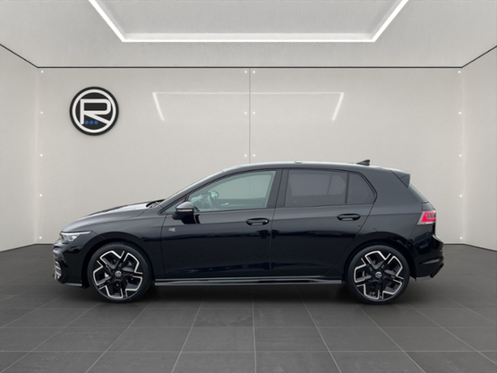 Volkswagen Golf R-Line