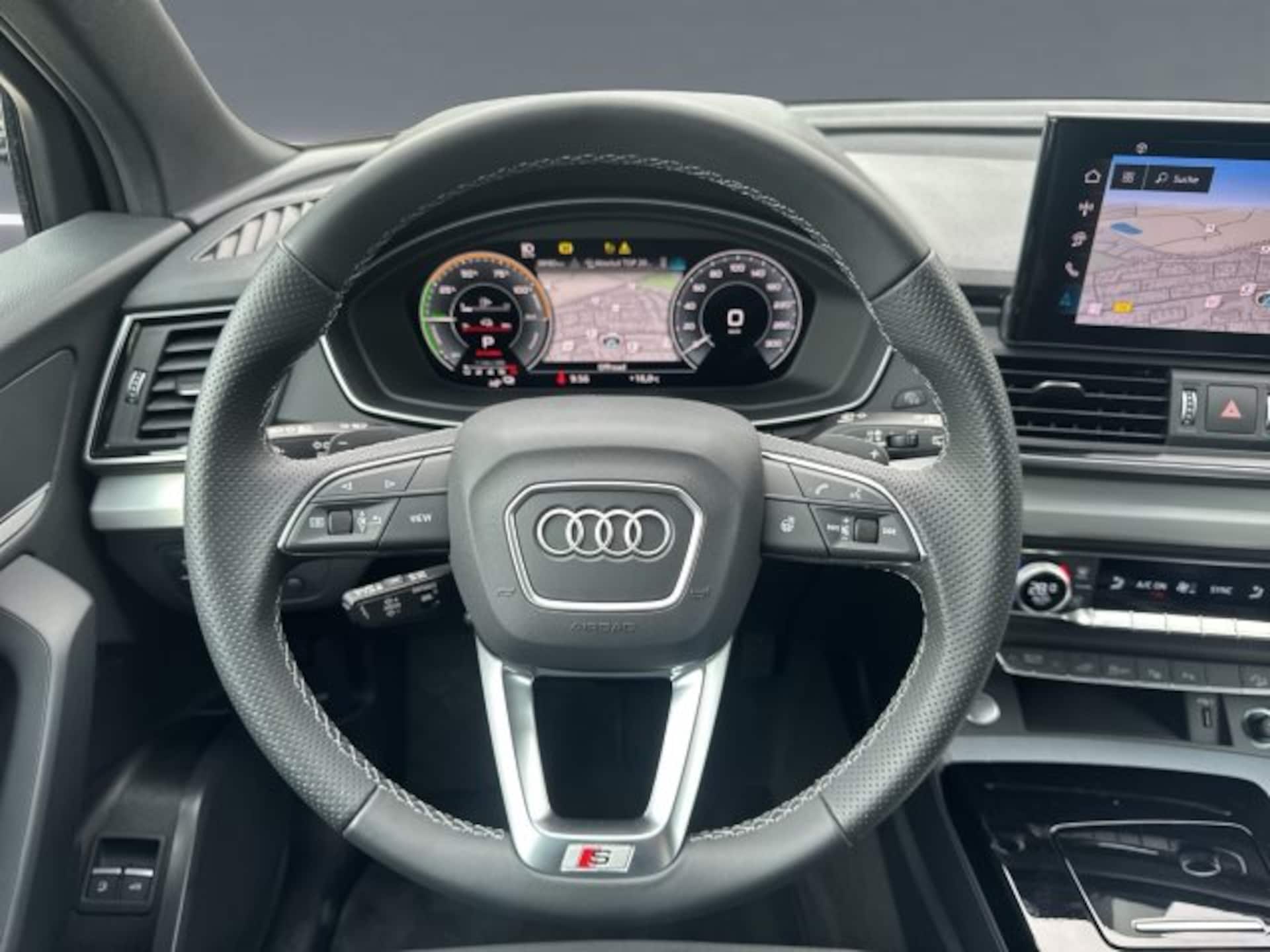 Audi Q5 TFSI e S line