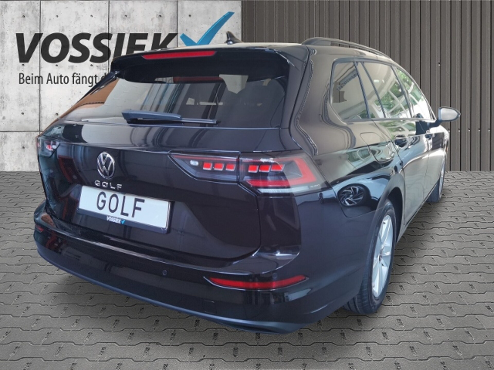 Volkswagen Golf Variant Life