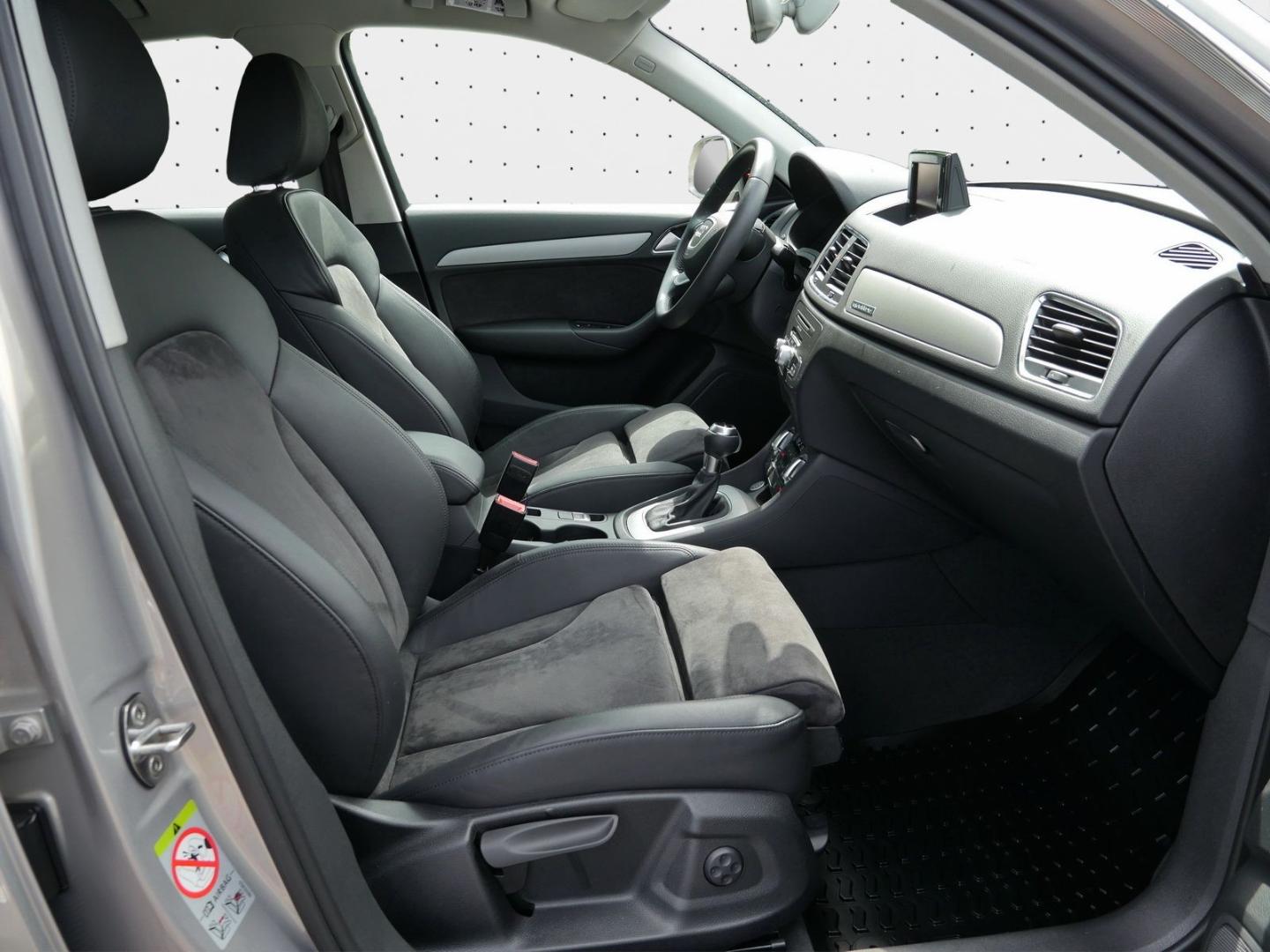 Image about Audi Q3 TFSI quattro S tronic