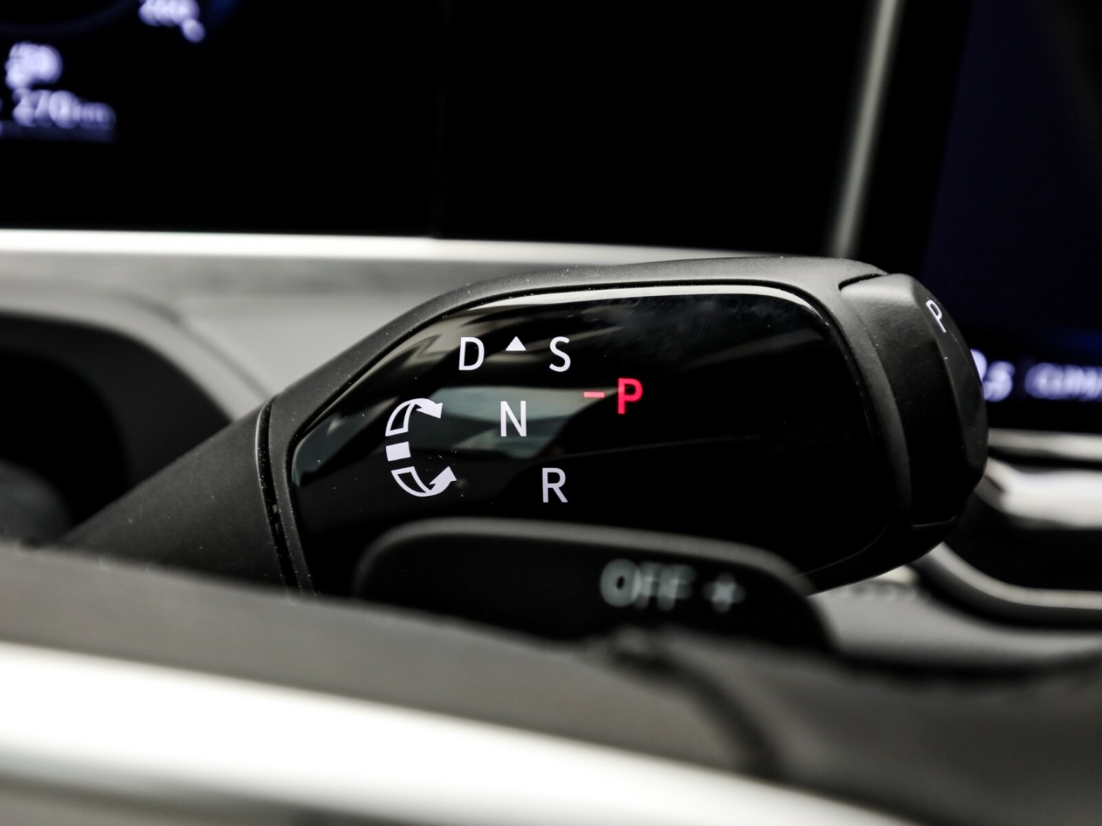 Volkswagen Passat – Bild 10