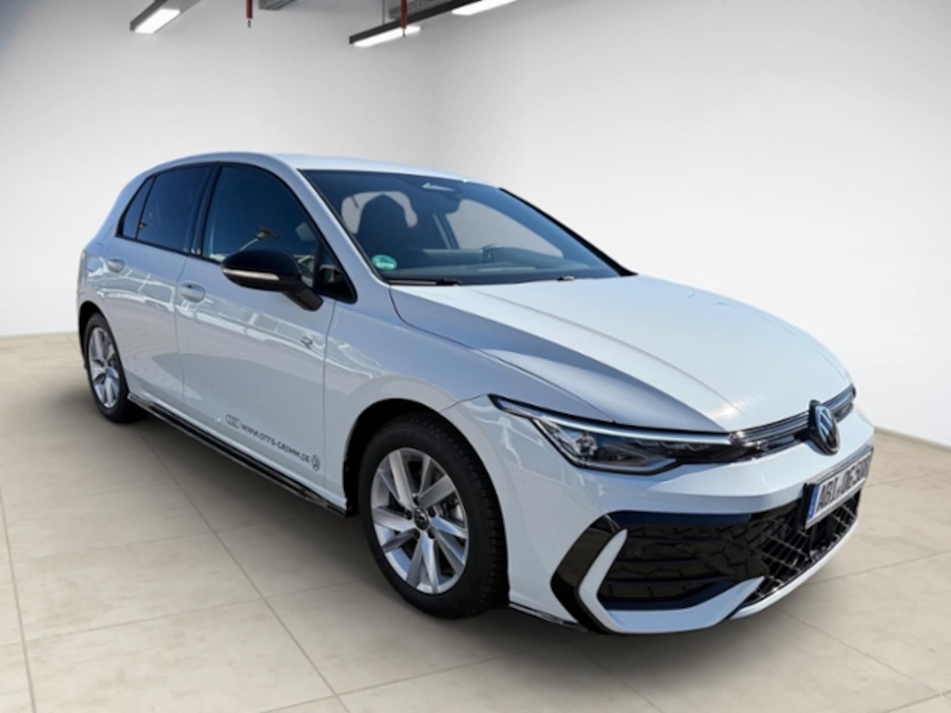 Volkswagen Golf R-Line