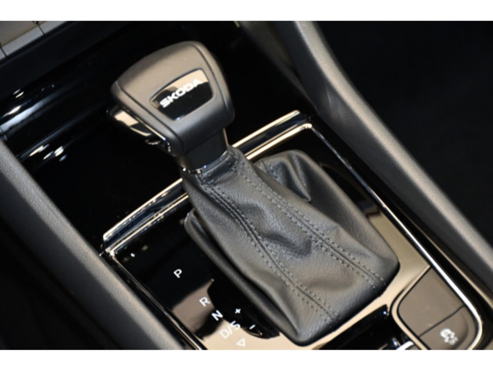 Škoda Karoq – Bild 6