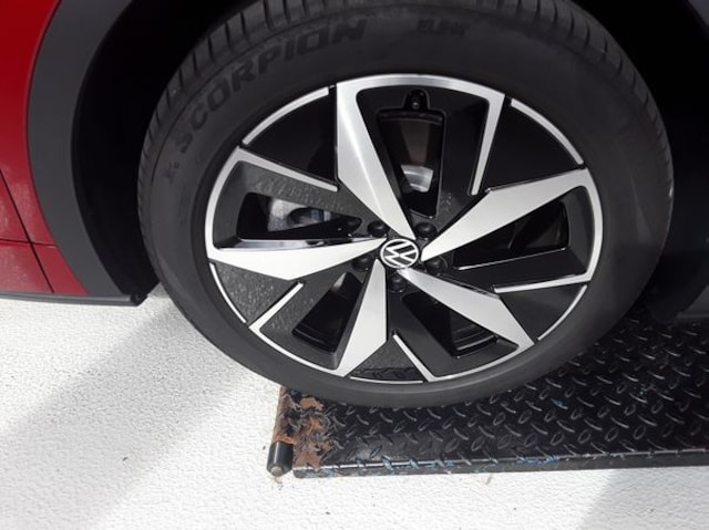 Volkswagen ID.5