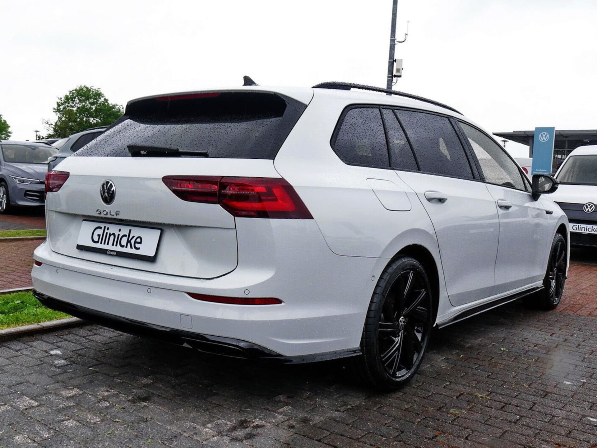 Volkswagen Golf Variant R-Line