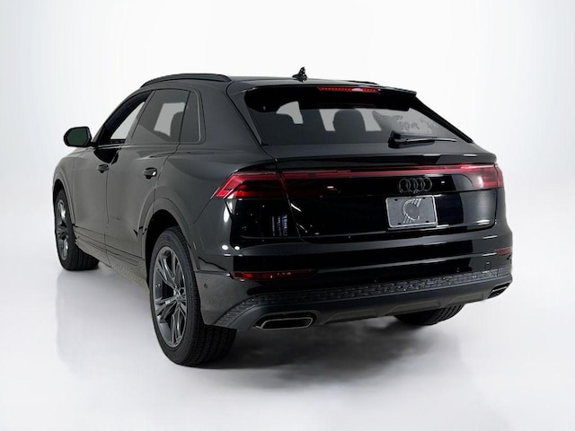 2026 Audi Q8