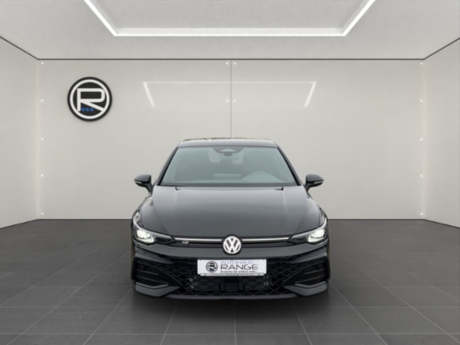 Volkswagen Golf R-Line
