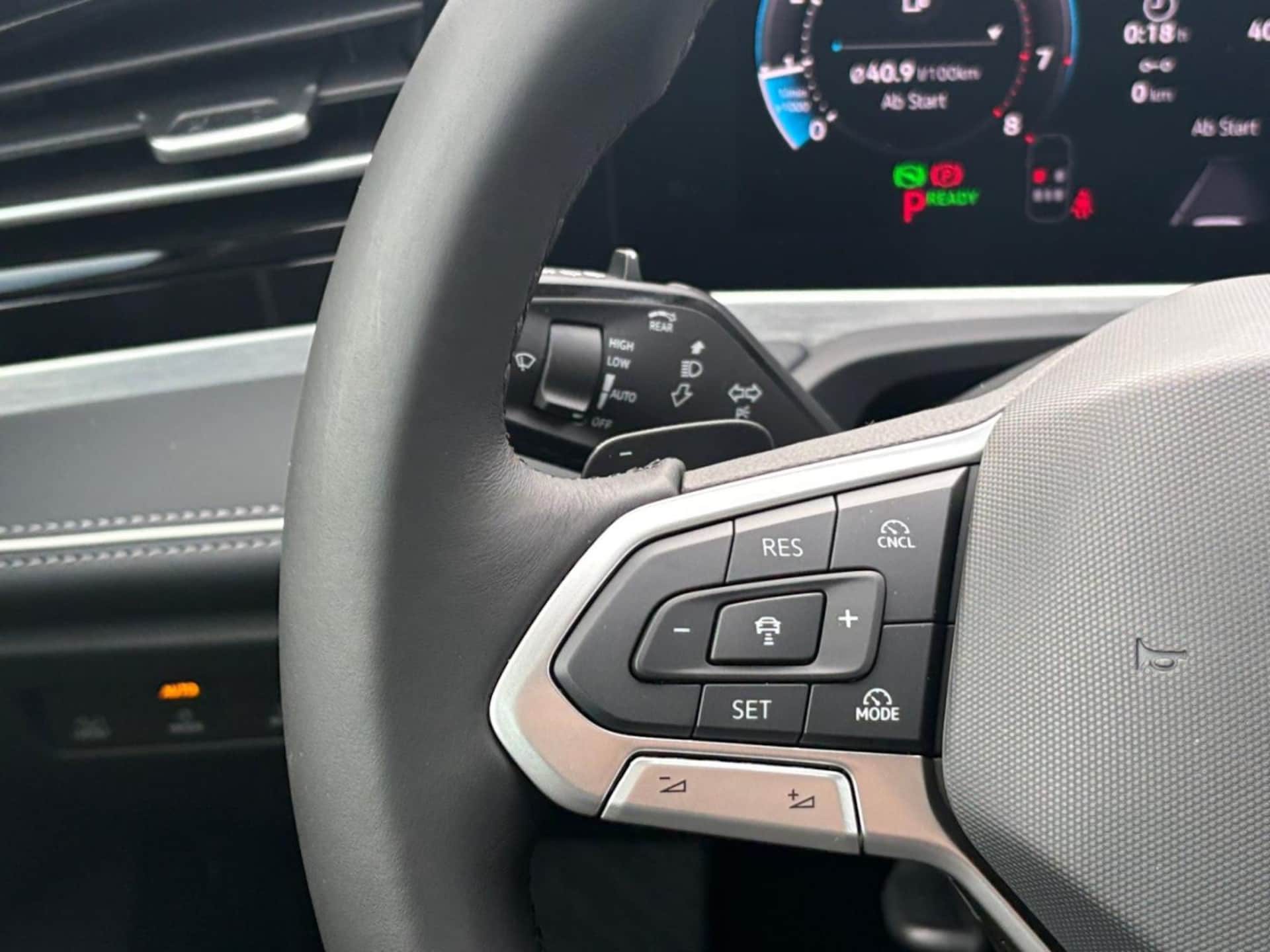Volkswagen Passat Elegance
