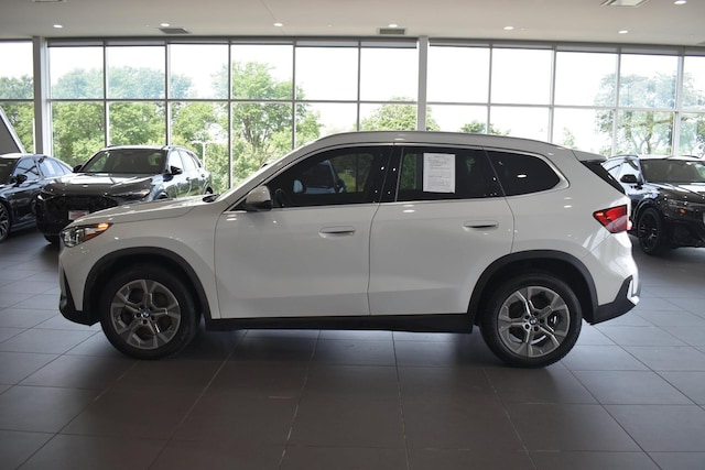 2023 BMW X1
