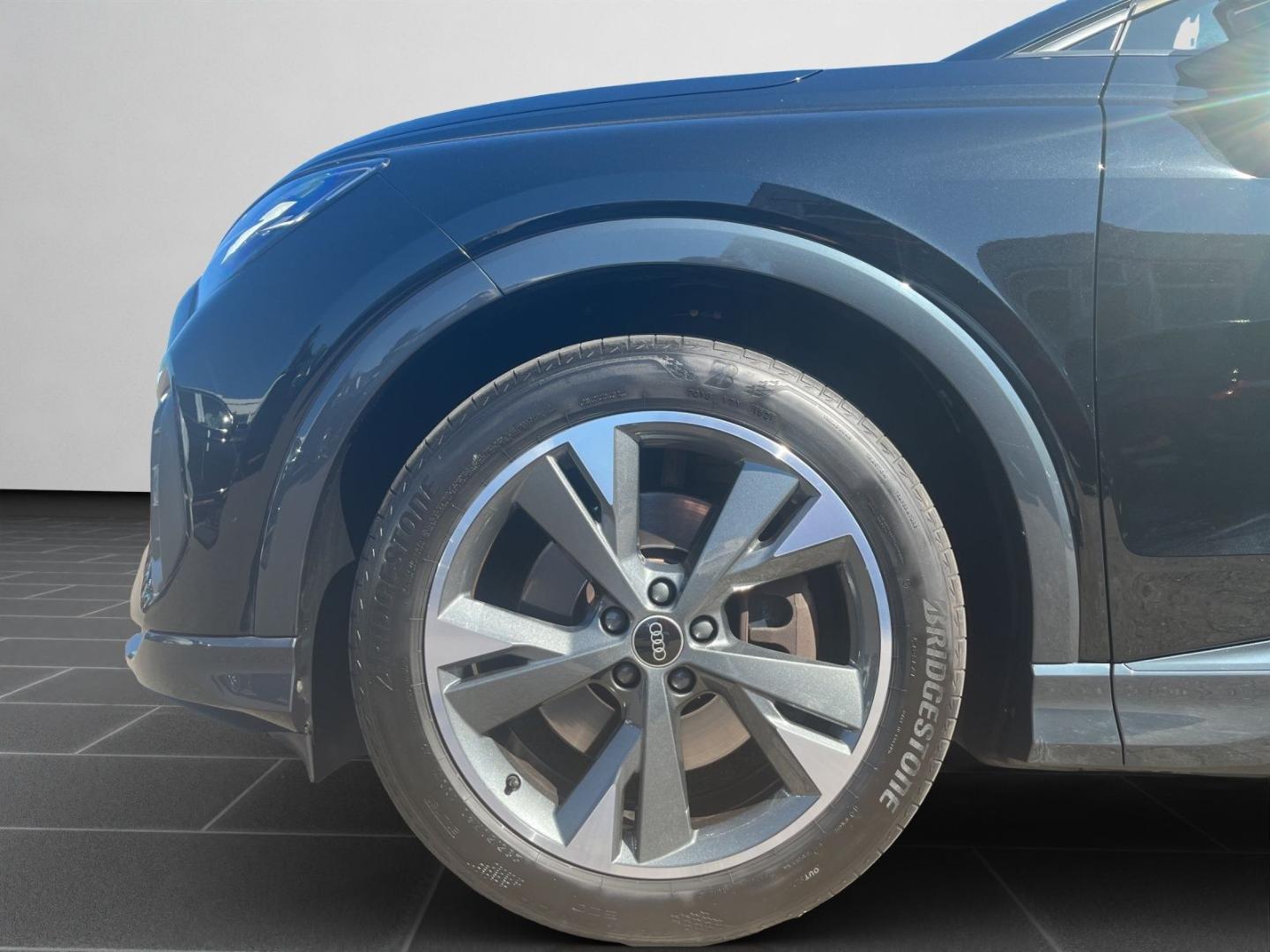 Image about Audi Q4 e-tron 50 e-tron quattro