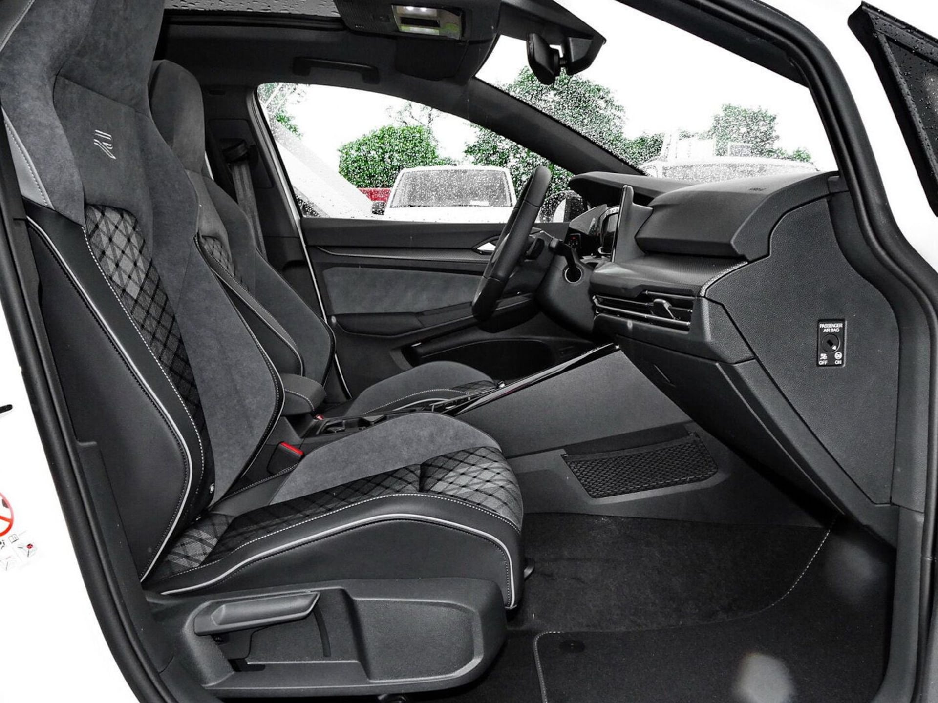 Volkswagen Golf Variant R-Line