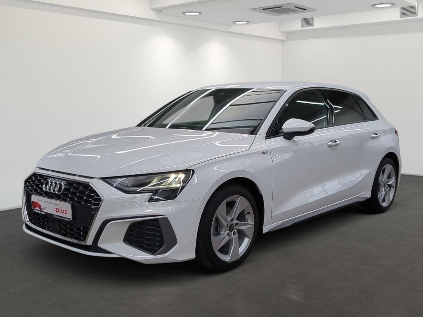 Bild über Audi A3 Sportback S line 30 TFSI S tronic - für weitere Informationen kontaktieren Sie den Audi Partner