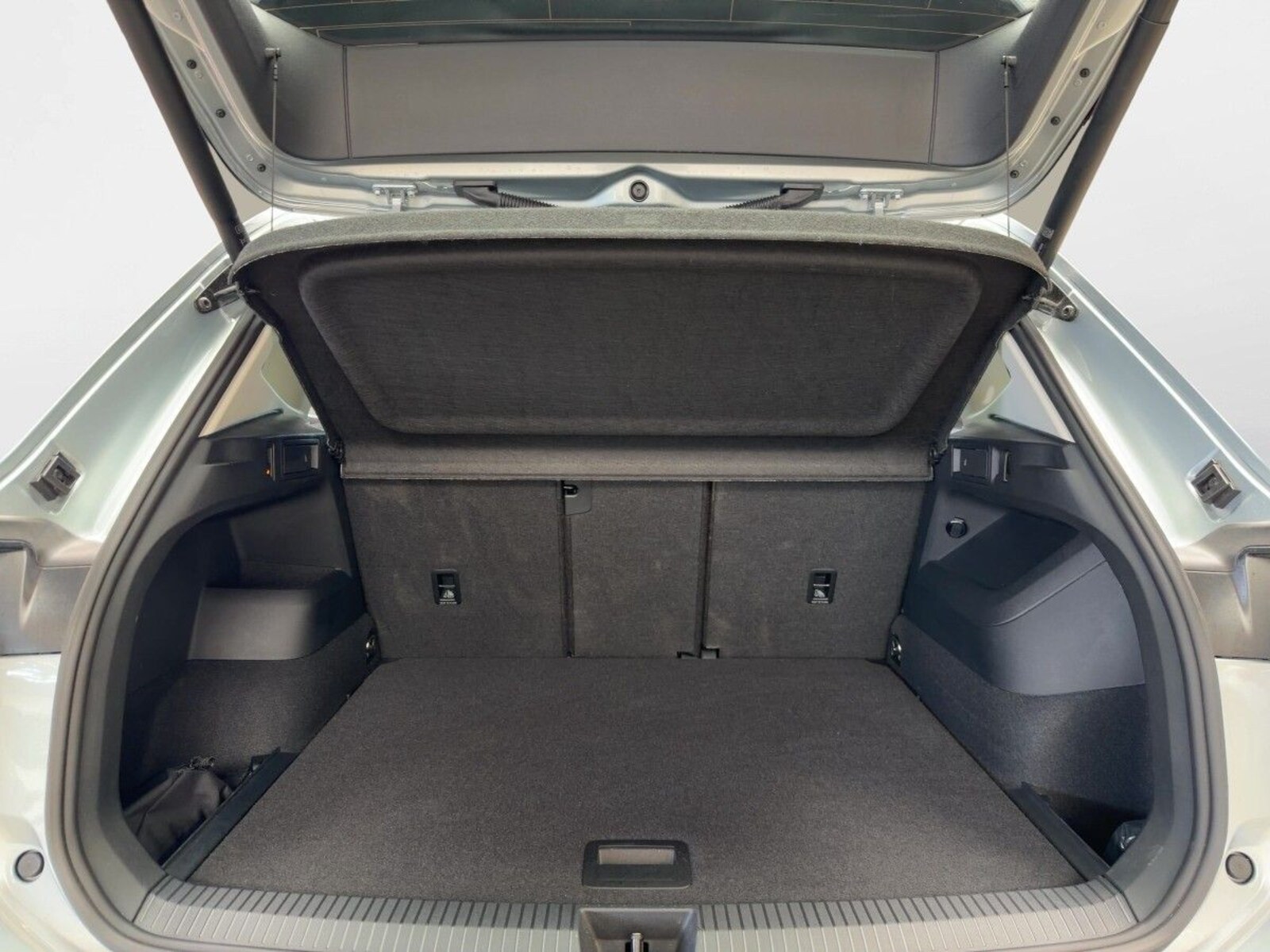 Volkswagen Tiguan – Bild 7