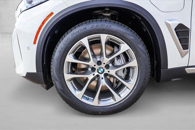 2026 BMW X5 50e - Photo 9