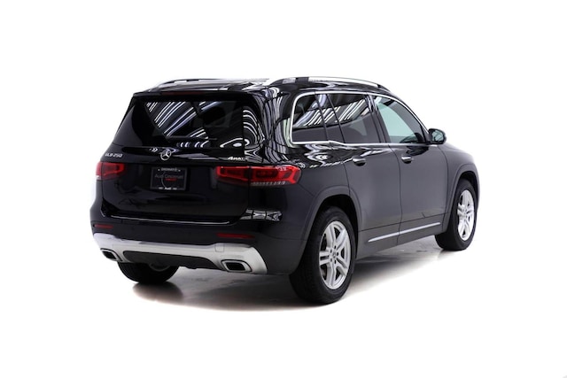 2023 Mercedes-Benz GLB 250