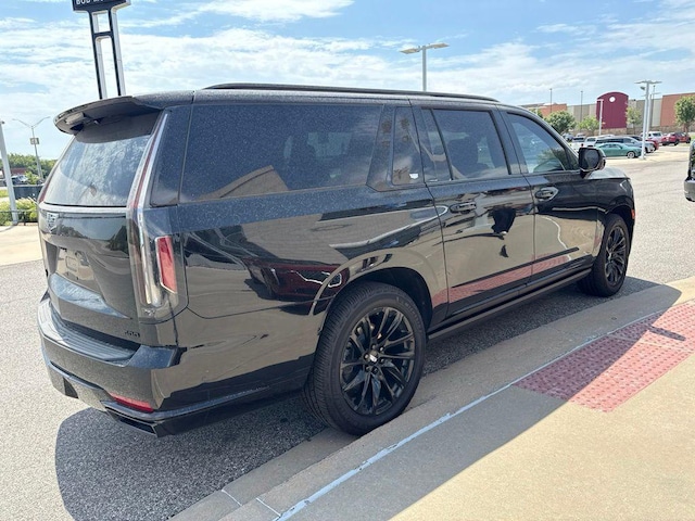 2023 Cadillac Escalade ESV