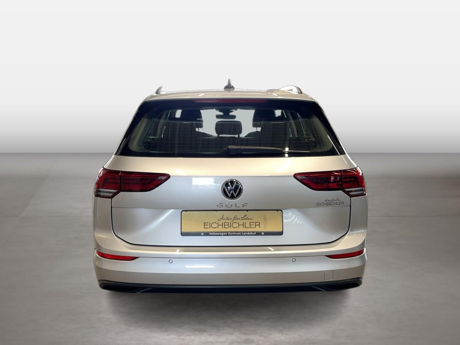 Volkswagen Golf Variant Life