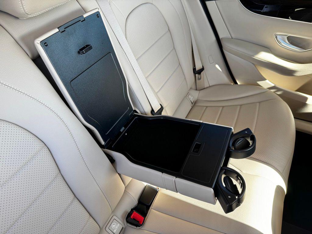 2019 Mercedes-Benz GLC GLC300 - Photo 51