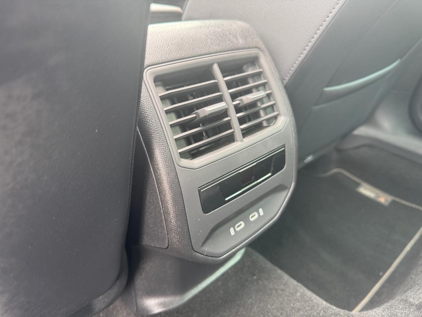 CUPRA Leon Sportstourer 1.5 TSI e-Hybrid VZ DSG 200 kW (272 CV) — photo 9