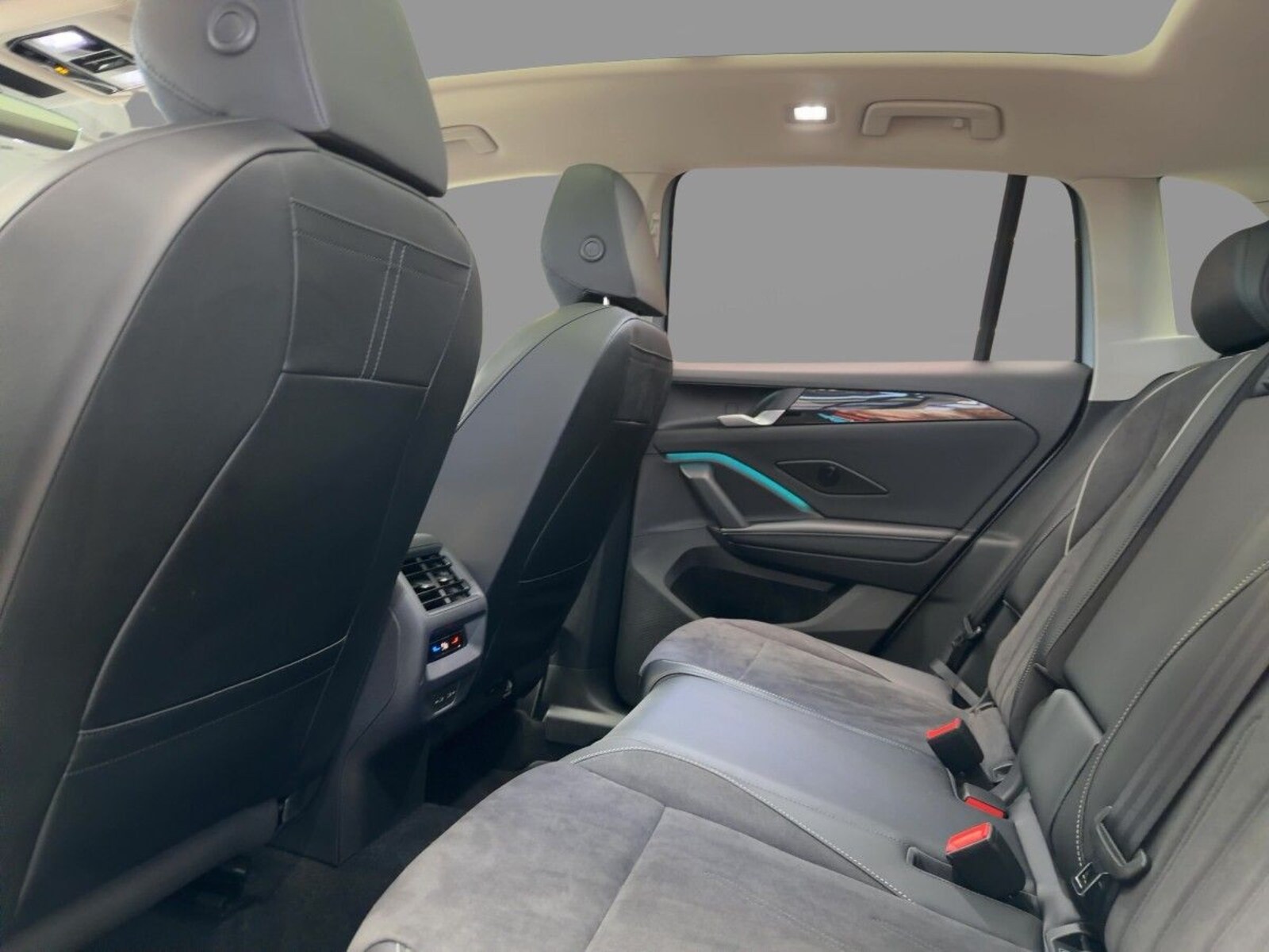 Volkswagen Tiguan – Bild 9