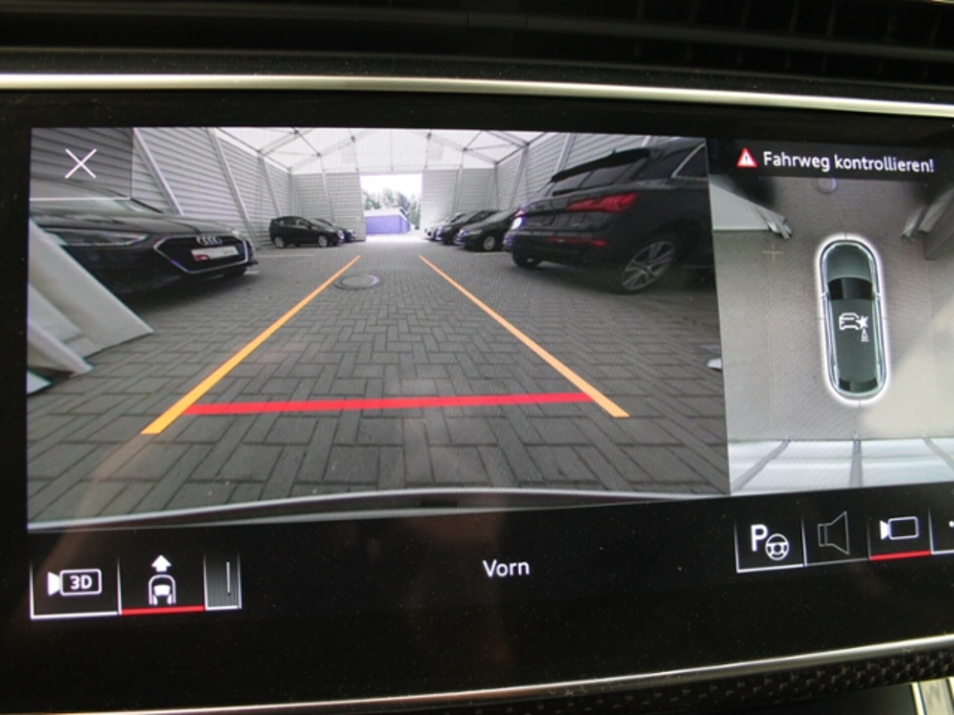 Audi SQ8 SUV
