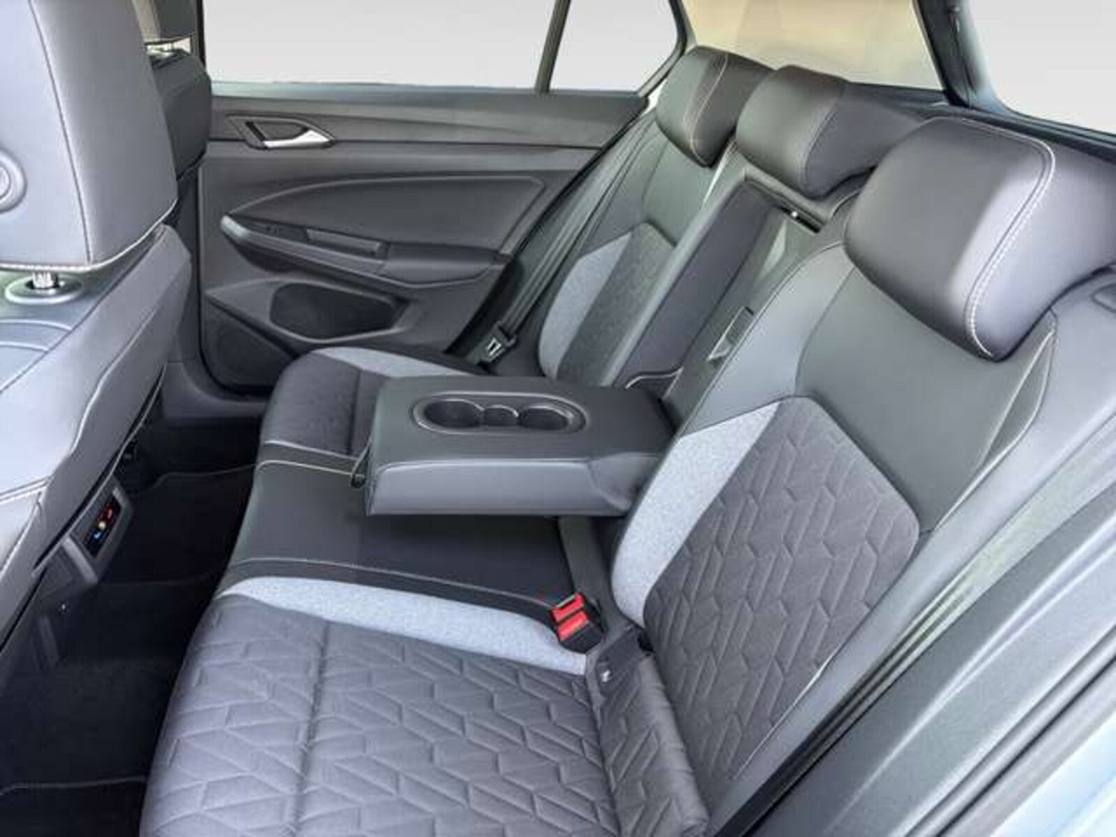 Volkswagen Golf – Bild 9