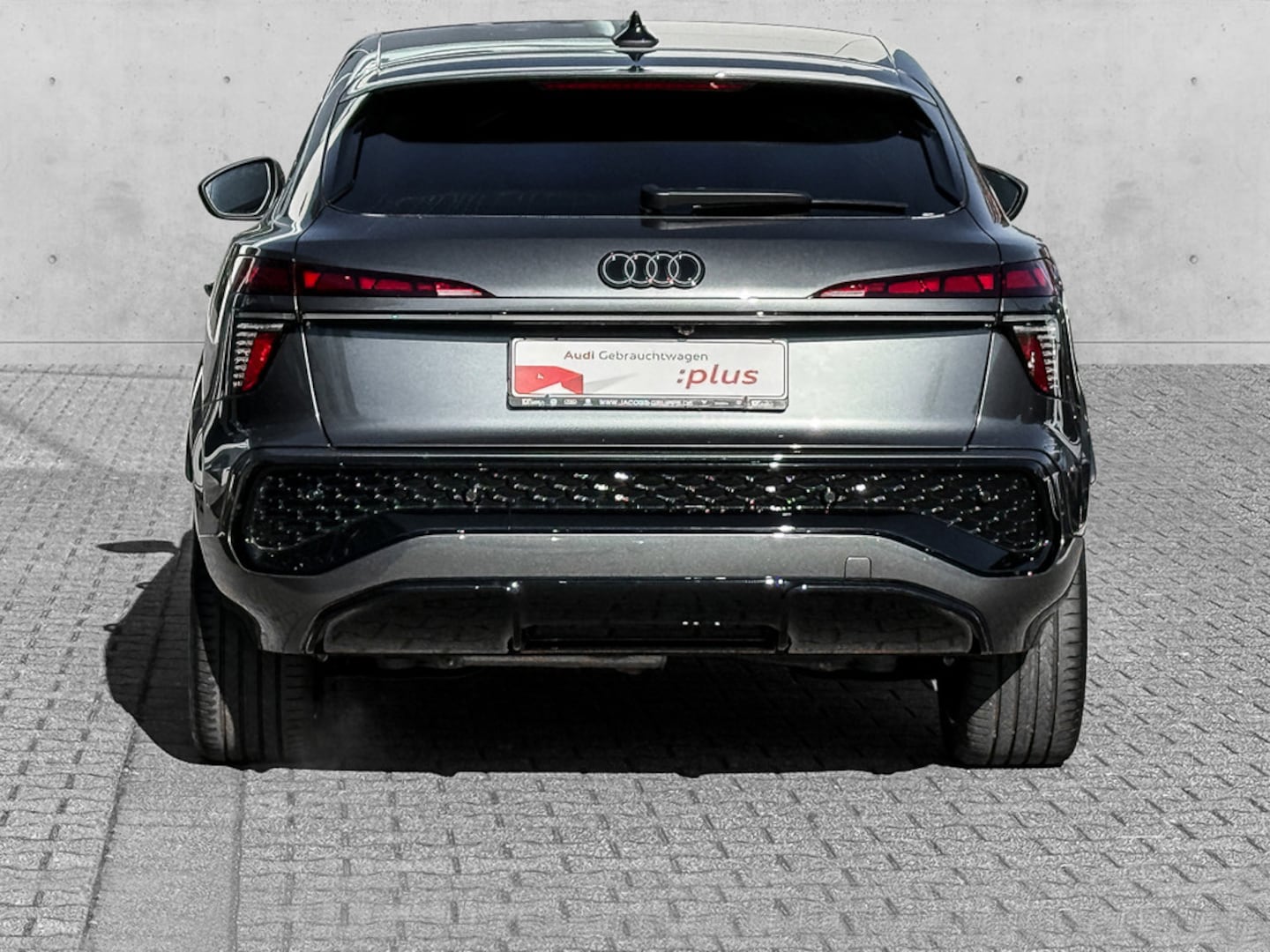 Bild über Audi Q3 Sportback TDI 110 kW S tronic - für weitere Informationen kontaktieren Sie den Audi Partner