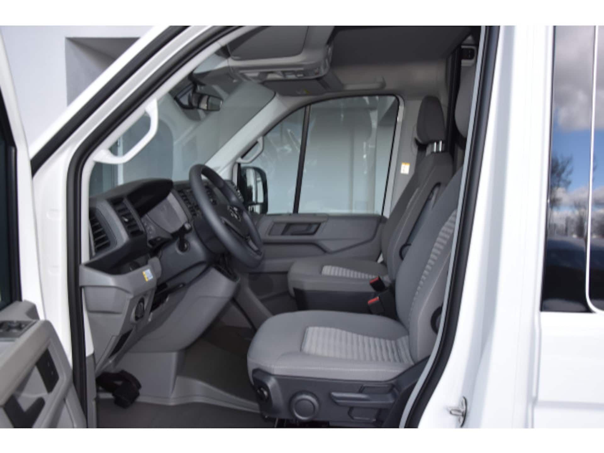 Volkswagen Grand California 600