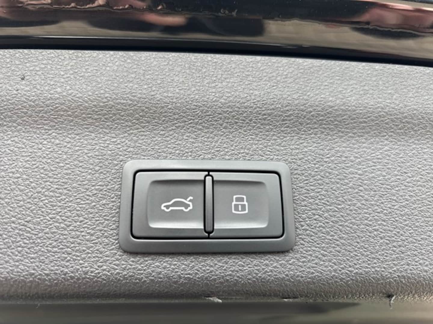 Bild über Audi A6 Avant advanced 45 TDI quattro S tronic - für weitere Informationen kontaktieren Sie den Audi Partner
