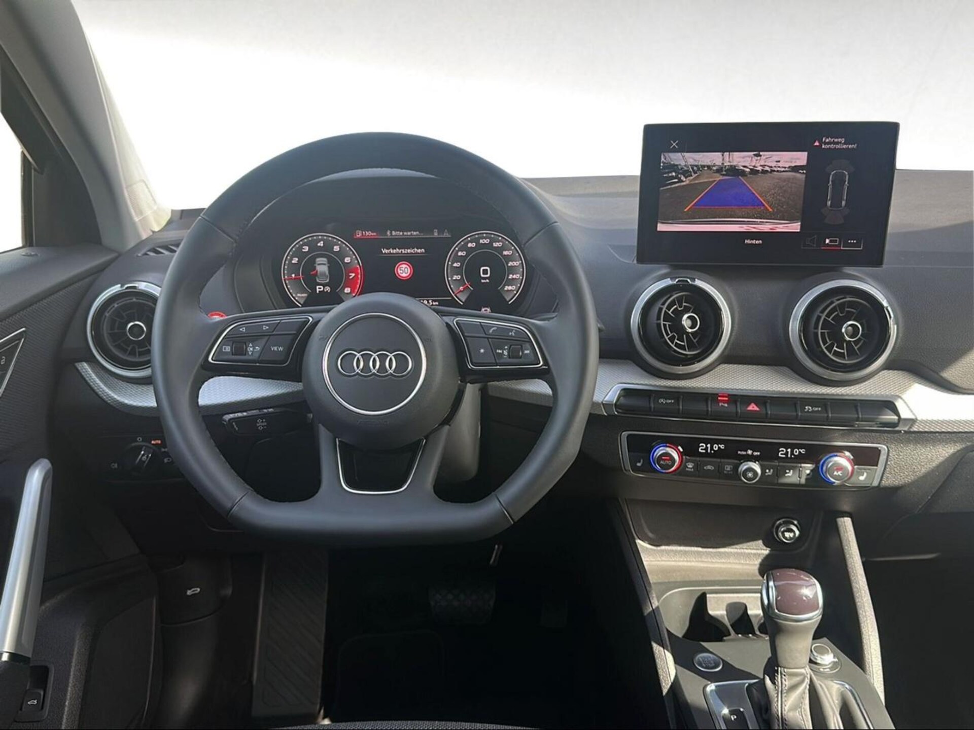 Audi Q2 S line