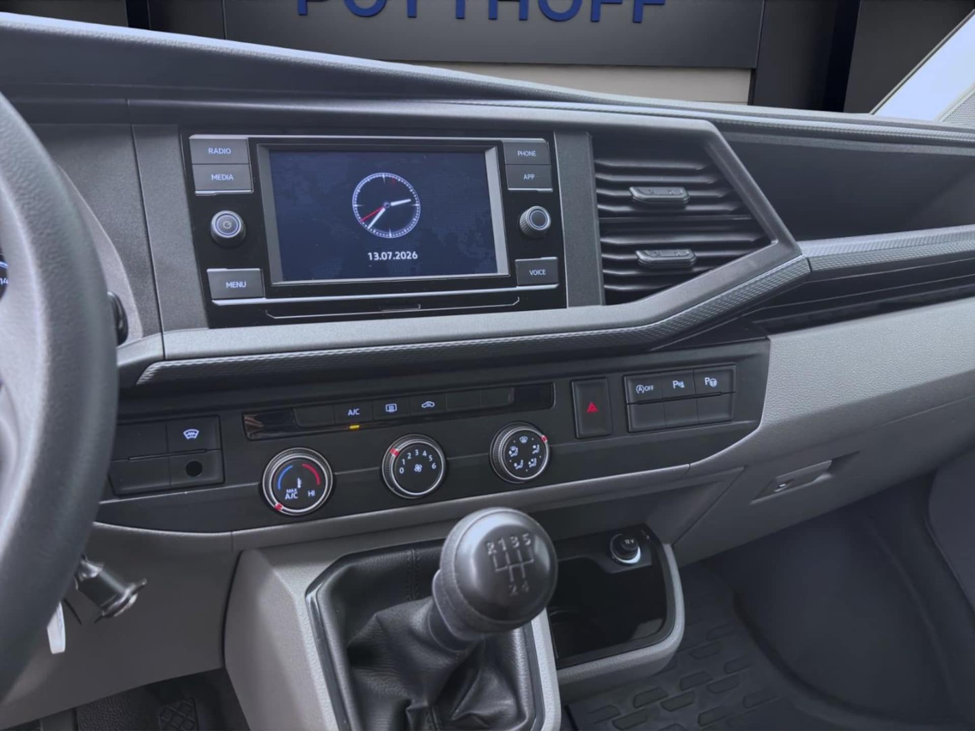 Volkswagen T6.1 Transporter Kombi kurzer Radstand