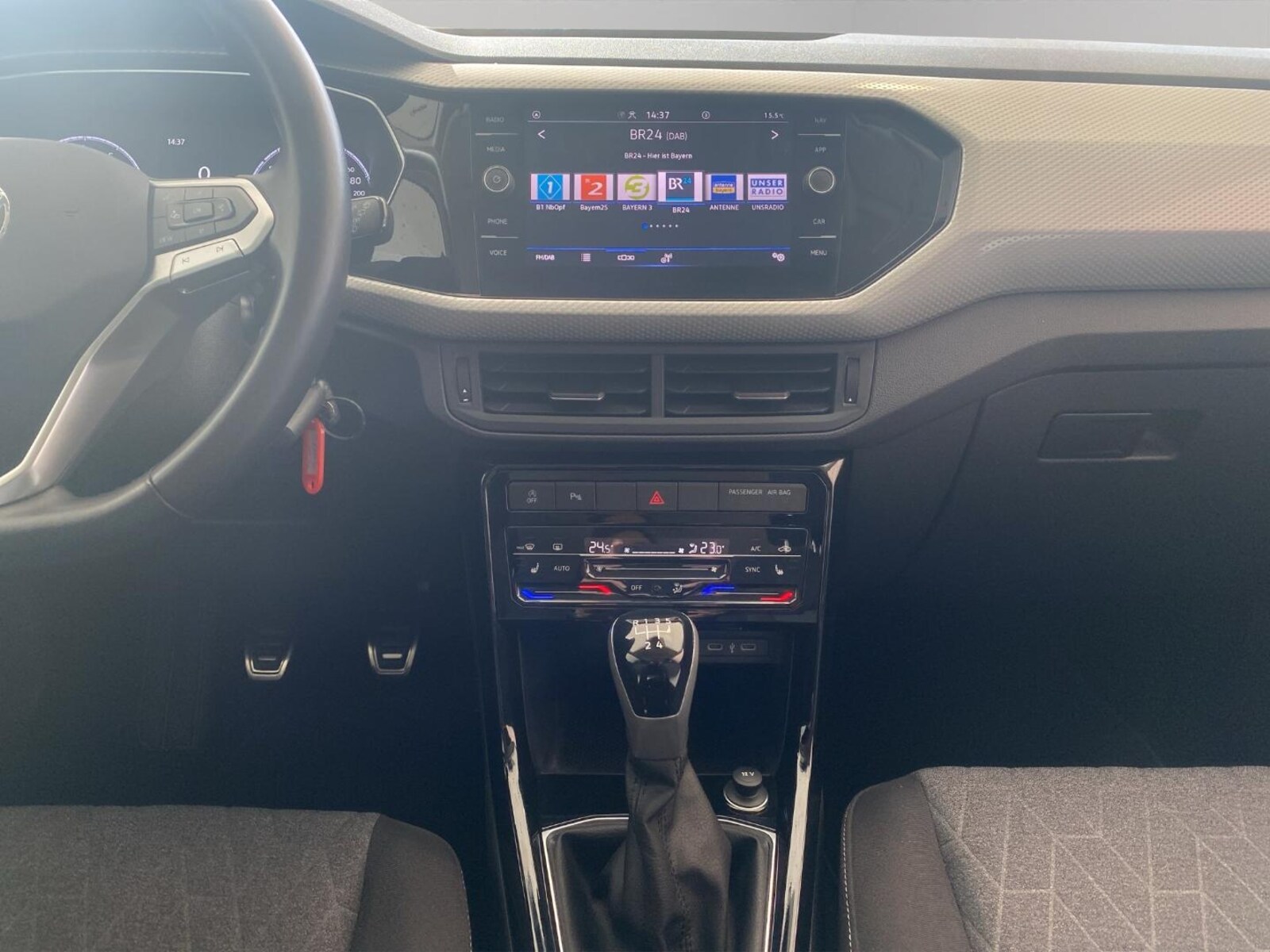 Volkswagen T-Cross – Bild 11