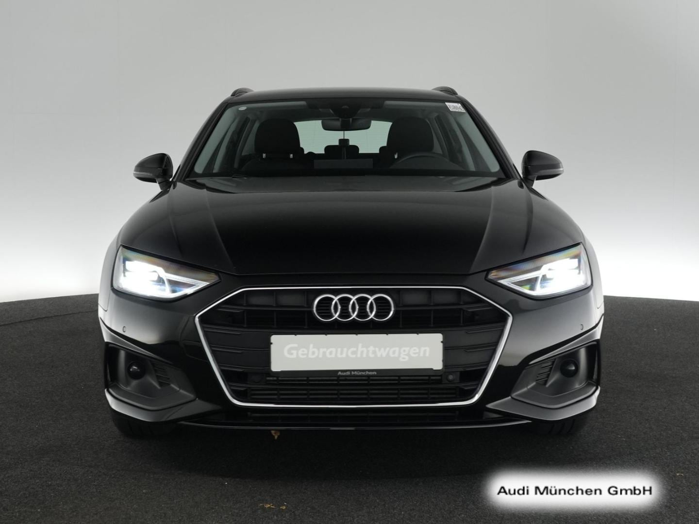 Bild über Audi A4 Avant 35 TFSI S tronic - für weitere Informationen kontaktieren Sie den Audi Partner