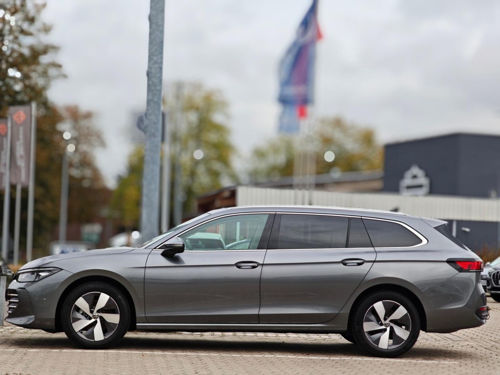 Volkswagen Passat – Bild 5