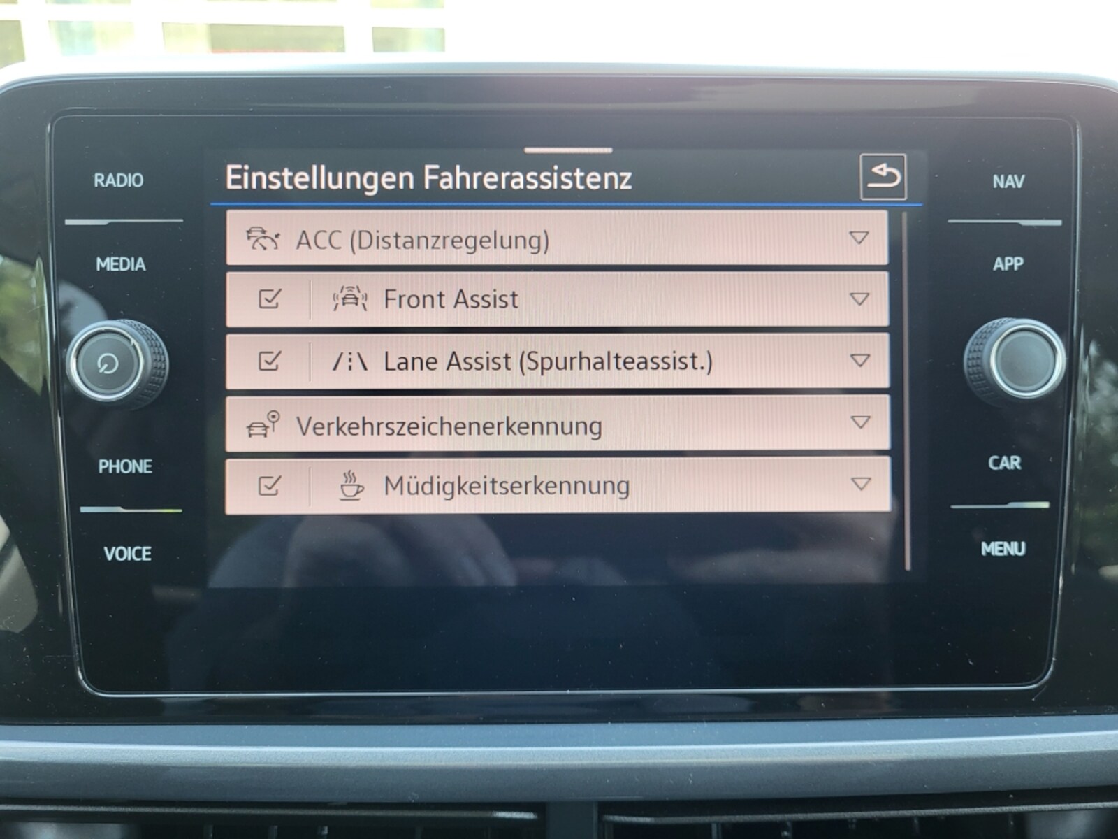 Volkswagen T-Roc – Bild 20